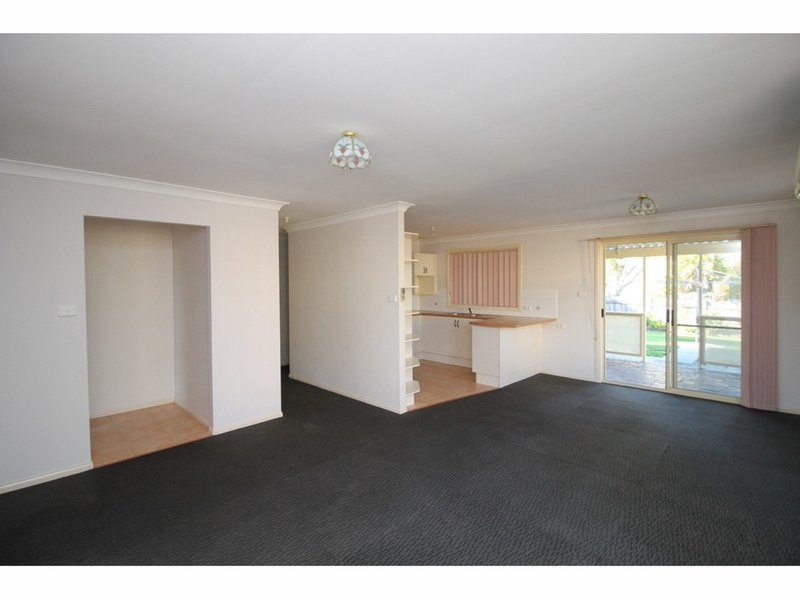 Photo - 32 Warrego Drive, Sanctuary Point NSW 2540 - Image 8