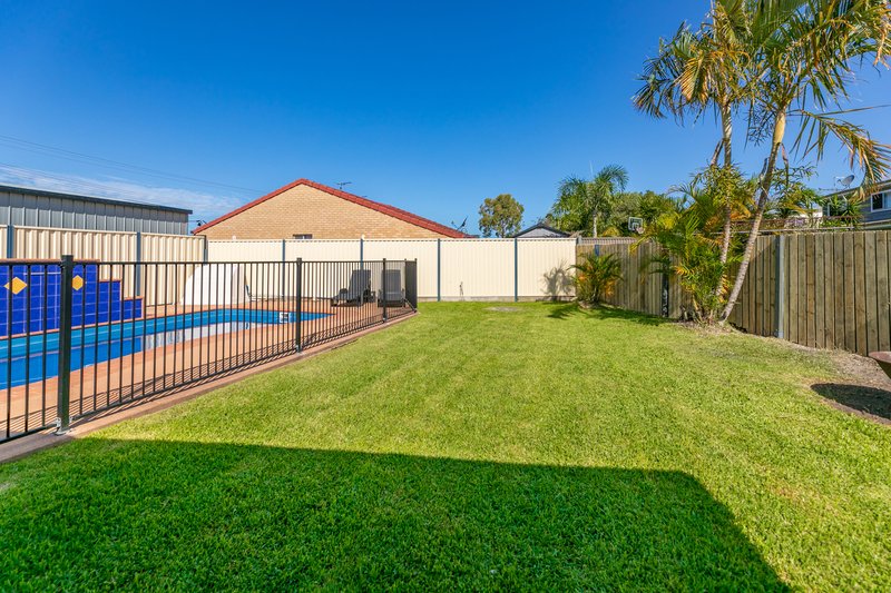 Photo - 32 Warroo Drive, Deception Bay QLD 4508 - Image 4