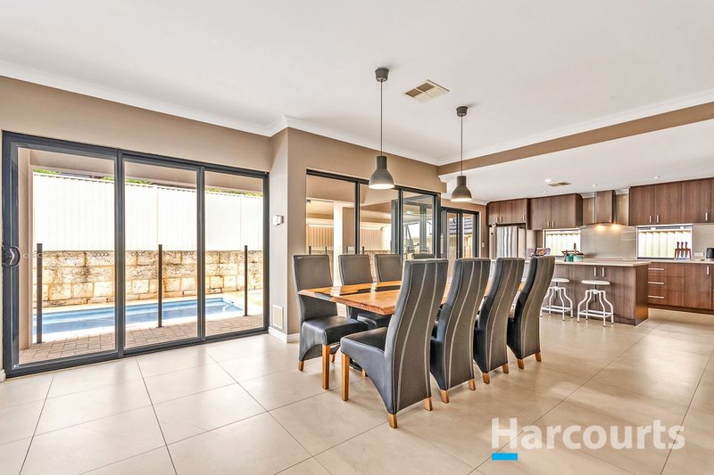 Photo - 32 Watcombe Avenue, Burns Beach WA 6028 - Image 6