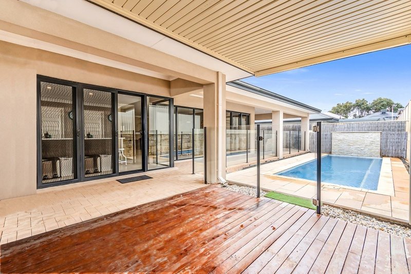 Photo - 32 Watcombe Avenue, Burns Beach WA 6028 - Image 10