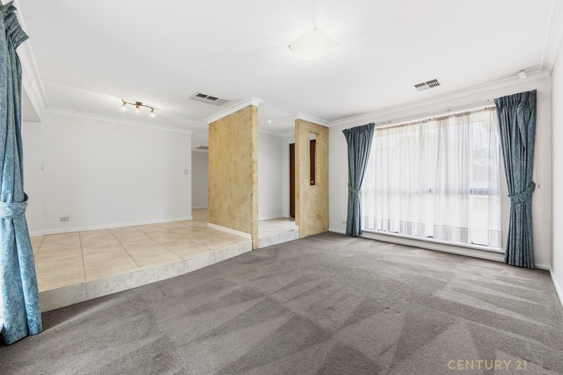 Photo - 32 Westminster Road, Leeming WA 6149 - Image 3