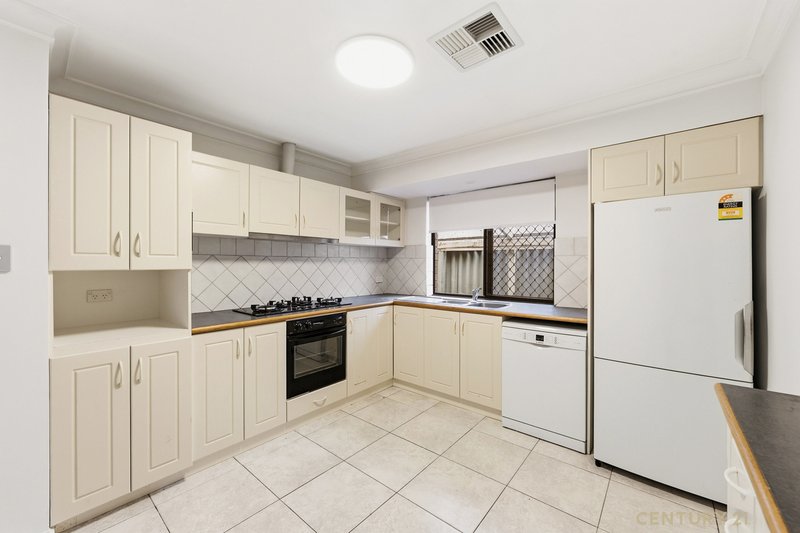 Photo - 32 Westminster Road, Leeming WA 6149 - Image 5