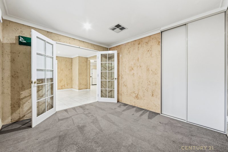 Photo - 32 Westminster Road, Leeming WA 6149 - Image 14