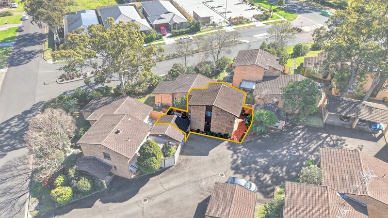 Photo - 3/2 Whipbird Avenue, Ingleburn NSW 2565 - Image 21