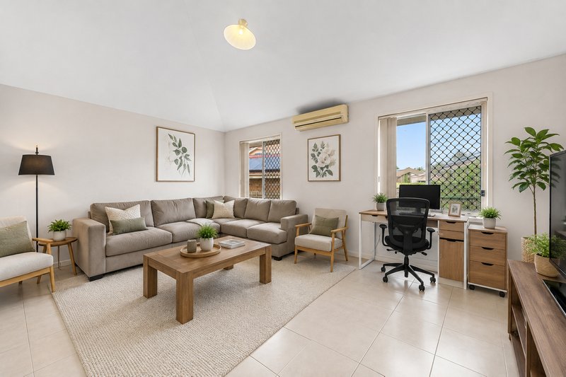 Photo - 32 Whitmore Crescent, Goodna QLD 4300 - Image 7
