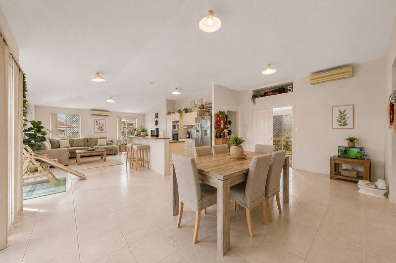 Photo - 32 Whitmore Crescent, Goodna QLD 4300 - Image 8