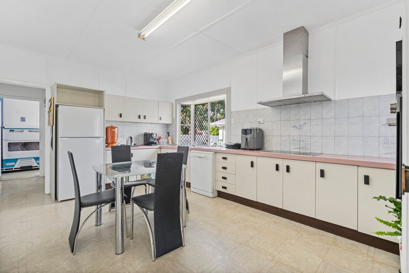 Photo - 32 Whittingham Street, Acacia Ridge QLD 4110 - Image 3