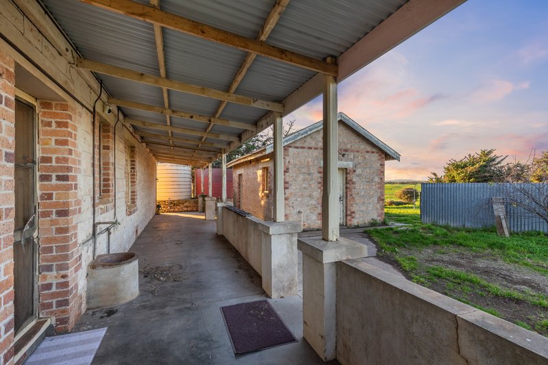 Photo - 32 Whittlesea Road, Langhorne Creek SA 5255 - Image 8