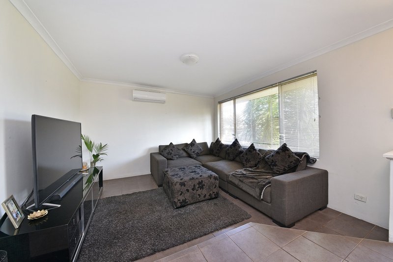 Photo - 32 Willoughby Retreat, Clarkson WA 6030 - Image 4