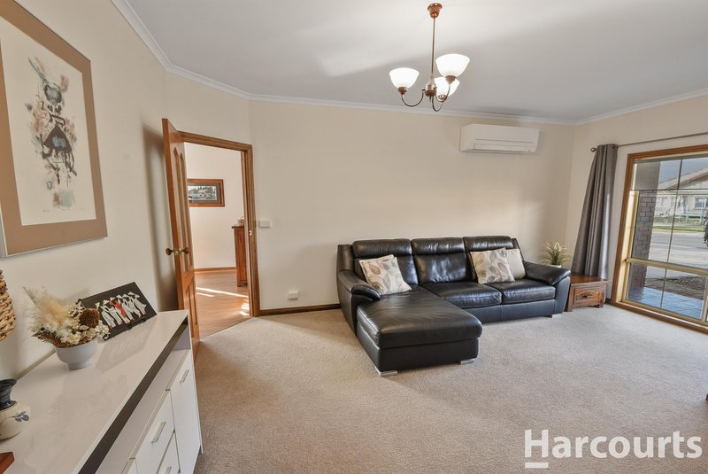 Photo - 32 Wilmoth Avenue, Horsham VIC 3400 - Image 3