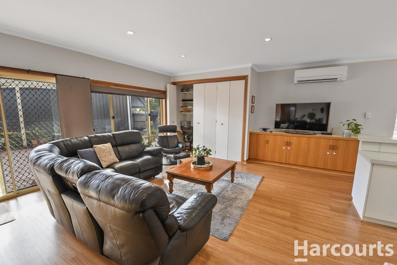 Photo - 32 Wilmoth Avenue, Horsham VIC 3400 - Image 8