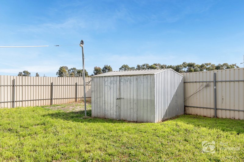 Photo - 32 Wilterna Crescent, Smithfield SA 5114 - Image 20