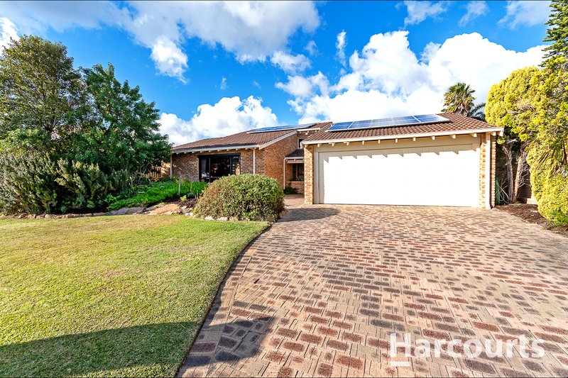 Photo - 32 Windlass Avenue, Ocean Reef WA 6027 - Image 2