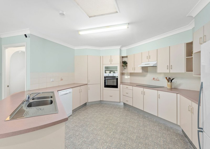 Photo - 32 Winter Street, Tinonee NSW 2430 - Image 4