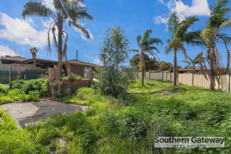 Photo - 32 Woodley Way, Parmelia WA 6167 - Image 18