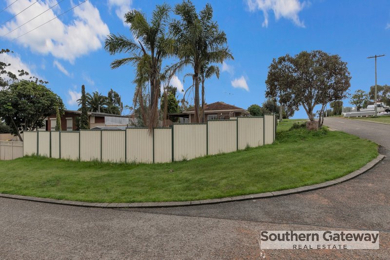 Photo - 32 Woodley Way, Parmelia WA 6167 - Image 22