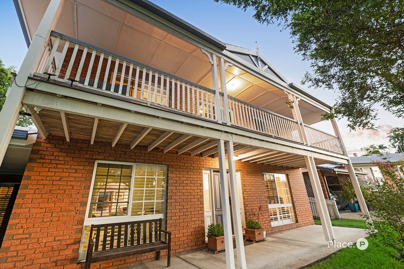 Photo - 32 Wyndarra Street, Kenmore QLD 4069 - Image 20