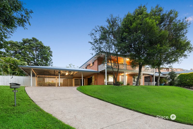 Photo - 32 Wyndarra Street, Kenmore QLD 4069 - Image 27