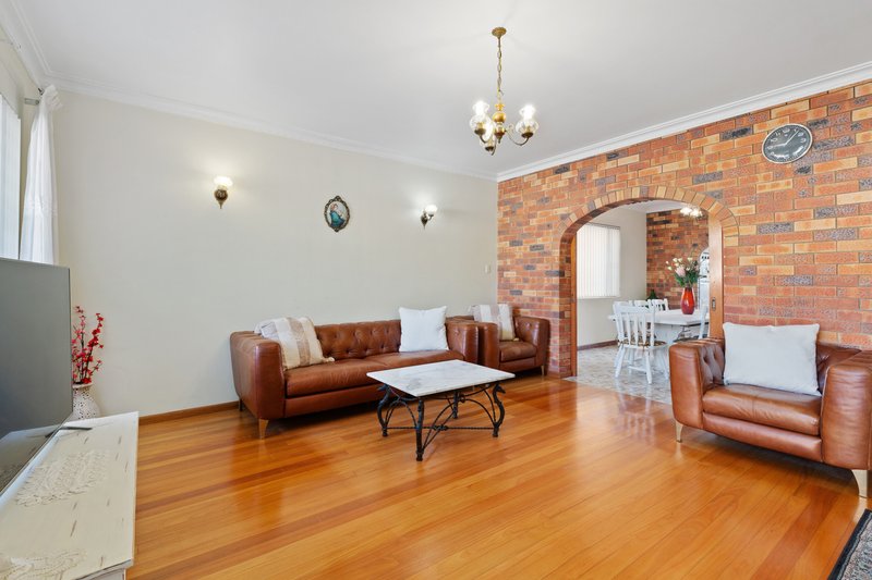 Photo - 32 Xenia Avenue, Carlton NSW 2218 - Image 2