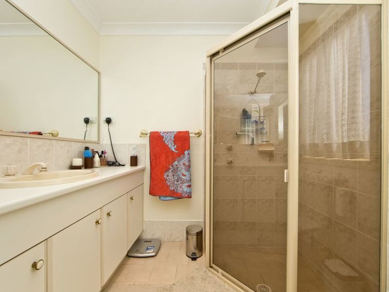 Photo - 32 Yachtsman Crescent, Salamander Bay NSW 2317 - Image 8