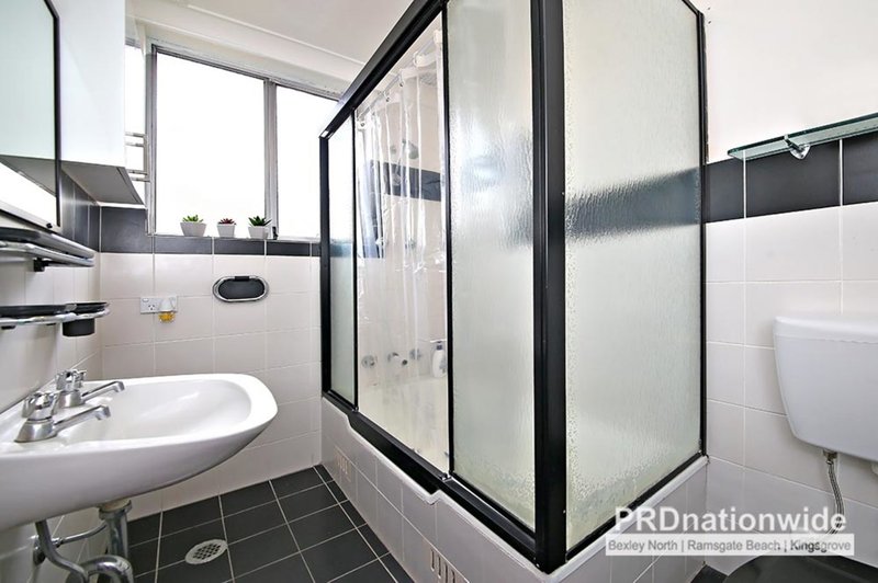 Photo - 3/2 Yangoora Road, Belmore NSW 2192 - Image 5