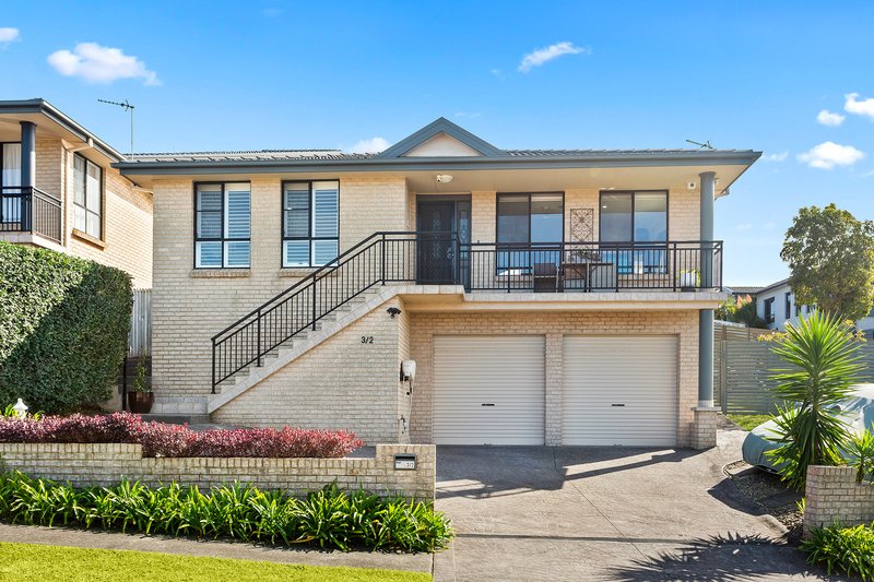 Photo - 3/2 Yarle Crescent, Flinders NSW 2529 - Image 1