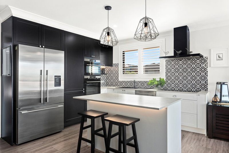 Photo - 3/2 Yarle Crescent, Flinders NSW 2529 - Image 2