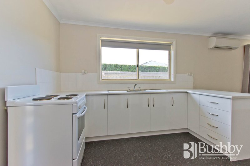 Photo - 3/20 Camira Street, Newnham TAS 7248 - Image 4