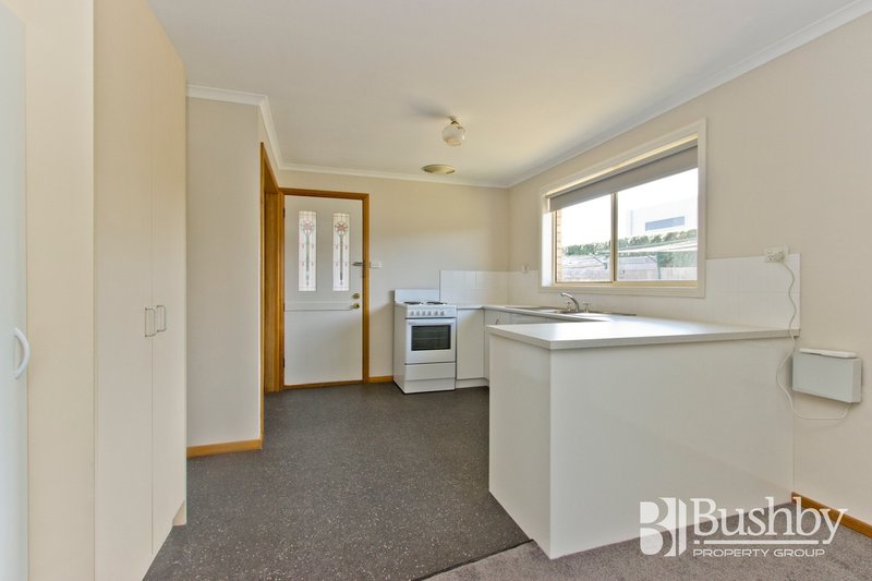 Photo - 3/20 Camira Street, Newnham TAS 7248 - Image 6