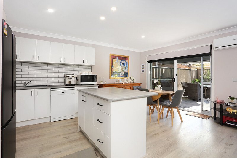 Photo - 3/20 Huth Street, Labrador QLD 4215 - Image 13