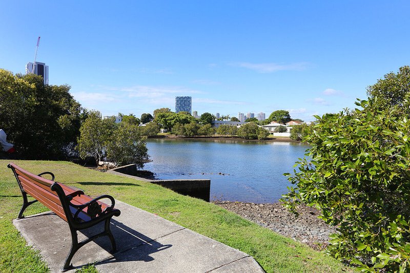 Photo - 3/20 Huth Street, Labrador QLD 4215 - Image 19