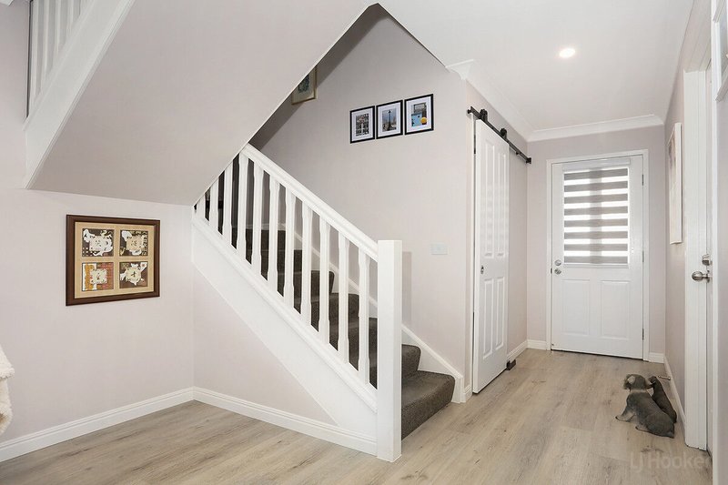 Photo - 3/20 Huth Street, Labrador QLD 4215 - Image 23