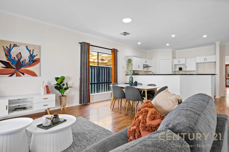 Photo - 320 Mawson Lakes Boulevard, Mawson Lakes SA 5095 - Image 9