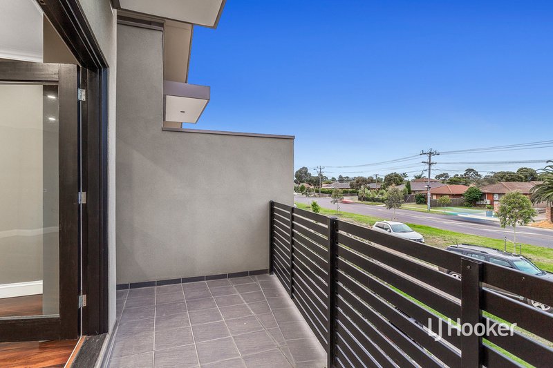 Photo - 320 Queen Street, Altona Meadows VIC 3028 - Image 12