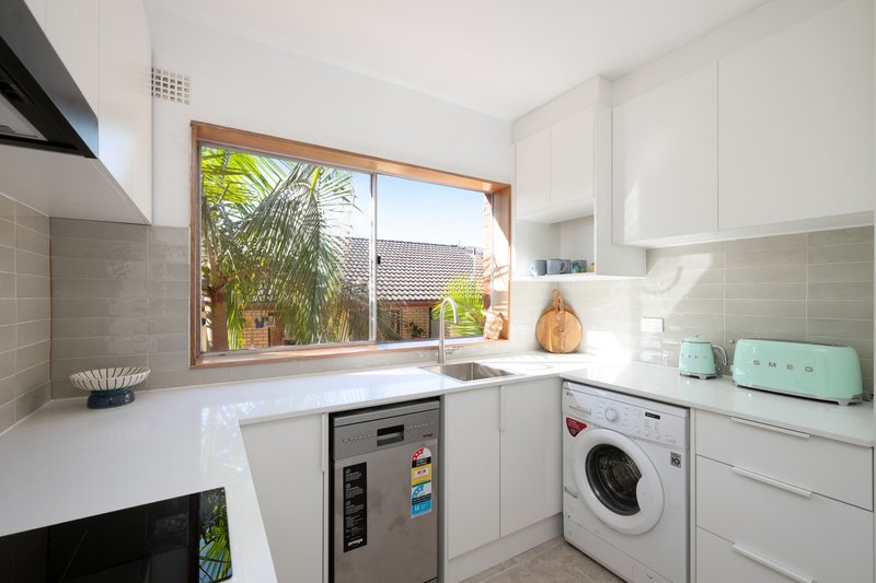 Photo - 3/20 Regent Street, Dee Why NSW 2099 - Image 2