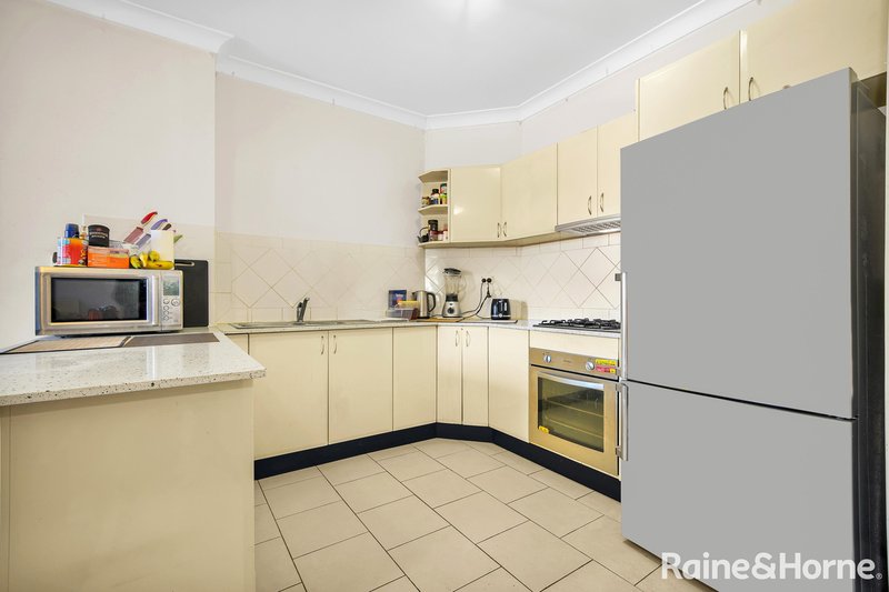 Photo - 3/20 Santley Crescent, Kingswood NSW 2747 - Image 4