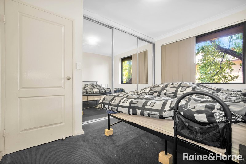 Photo - 3/20 Santley Crescent, Kingswood NSW 2747 - Image 6