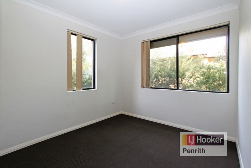 Photo - 3/20 Santley Crescent, Kingswood NSW 2747 - Image 3