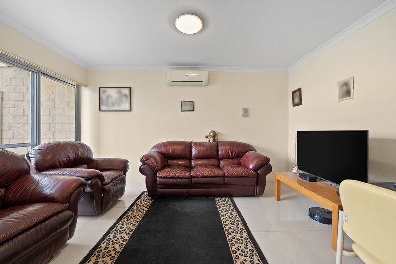 Photo - 3/20 Service Street, Mandurah WA 6210 - Image 9