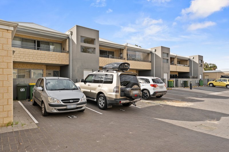 Photo - 3/20 Service Street, Mandurah WA 6210 - Image 27