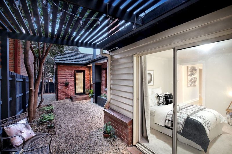 Photo - 320 Station Street, Box Hill South VIC 3128 - Image 16