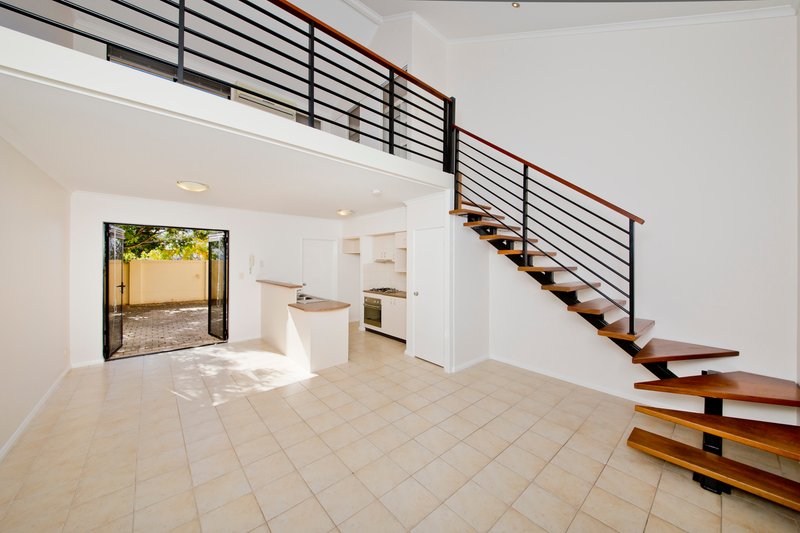 Photo - 3/20 Subiaco Road, Subiaco WA 6008 - Image 4