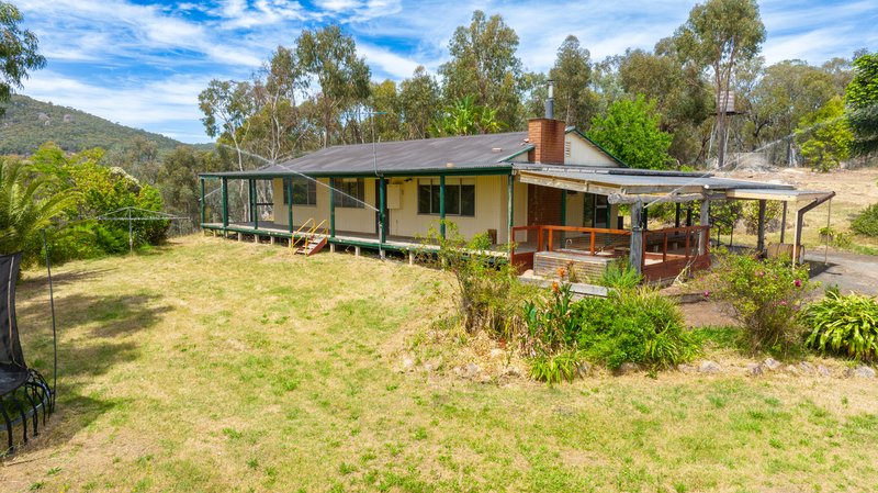 Photo - 320 Toveys Road, Chiltern VIC 3683 - Image 8