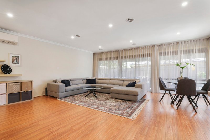 Photo - 3/20 Vincent Crescent, Noble Park VIC 3174 - Image 3