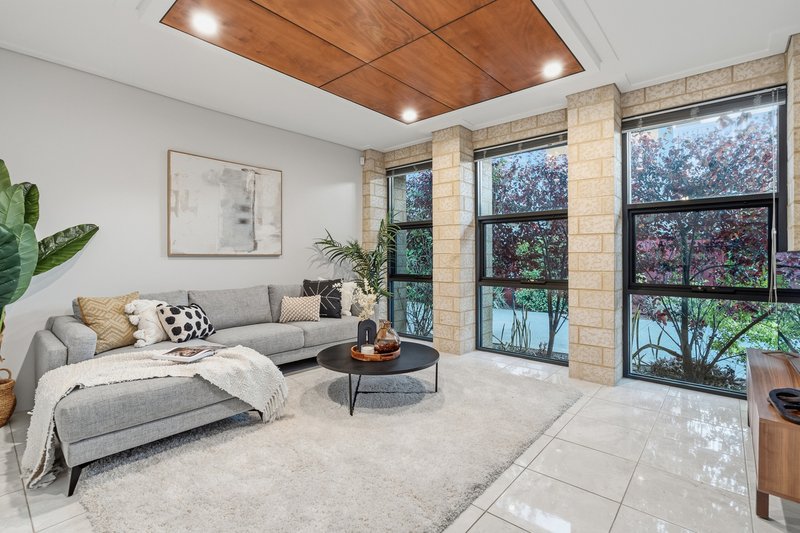 Photo - 3/20 Wallace Street, Belmont WA 6104 - Image 2