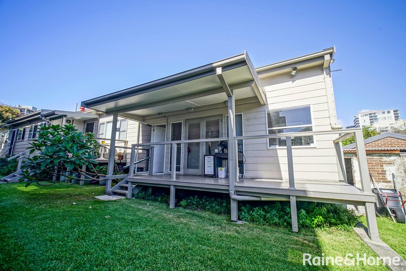 Photo - 3/20 Waverley Crescent, Bondi Junction NSW 2022 - Image 1