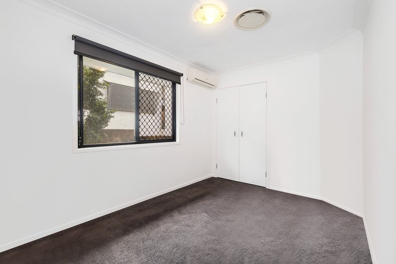 Photo - 3/20 Yaralla Street, Chermside QLD 4032 - Image 13