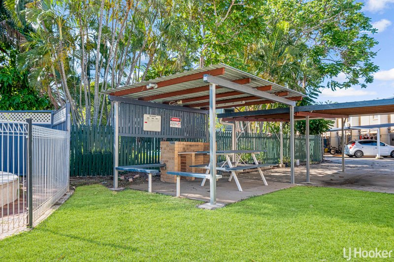 Photo - 3/200 Canning Street, The Range QLD 4700 - Image 11