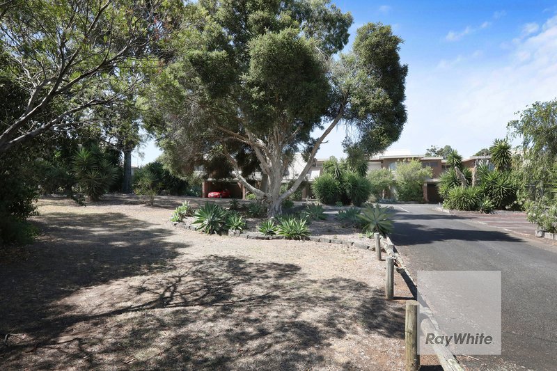 Photo - 3/200 Melrose Drive, Tullamarine VIC 3043 - Image 15