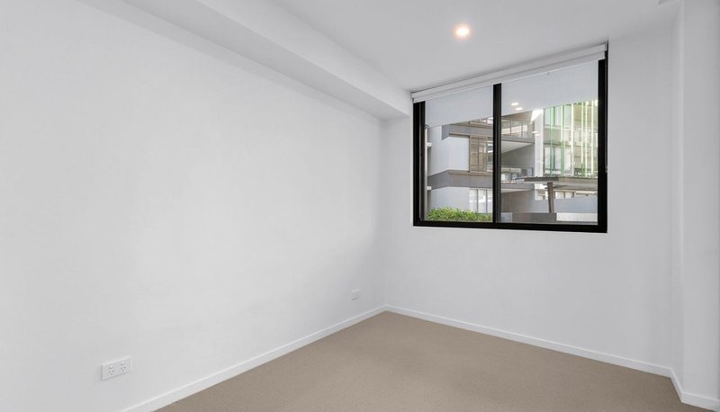 Photo - 3201/16 Aspinall Street, Nundah QLD 4012 - Image 6